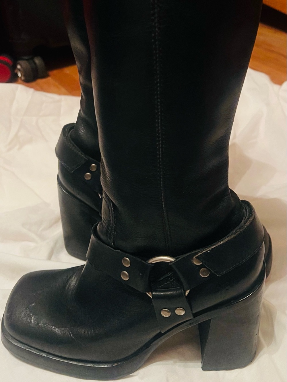 Vintage Frye Karma Harness 12R boots Mid-Calf black- Women